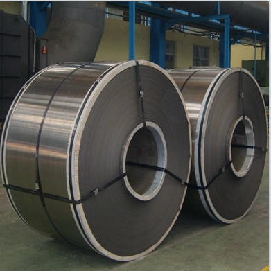 AiSi Decoiling Cold Rolled Steel Strips , Antiwear Stainless Steel Strip Roll